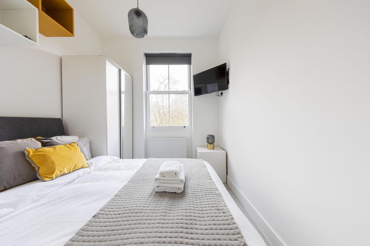 Cozy Ensuite Bedroom For Two Near Tufnell Park Лондон Екстер'єр фото